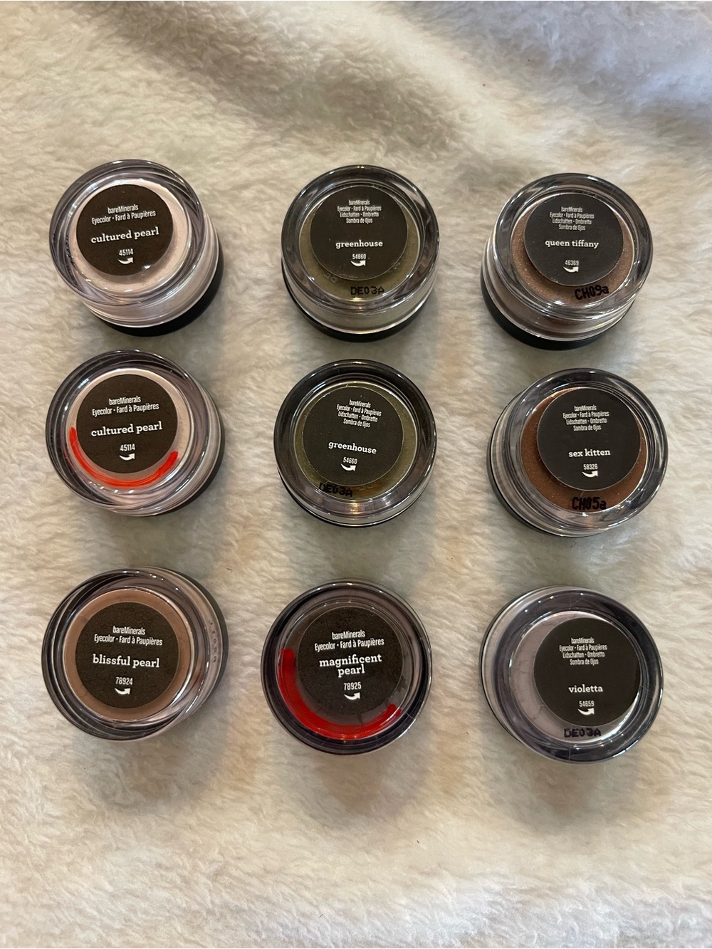 Set of 9 new/sealed BareMinerals mini eye shadow pots